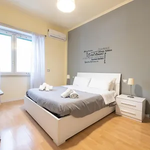 Apartment Le Piazze Di Sweet, Rome